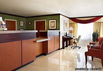 Hotel Fairfield & Medical/market Center 3*