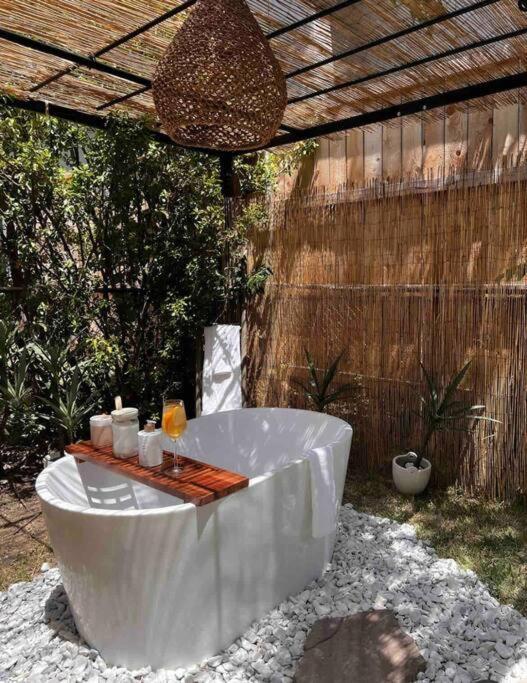 Holiday home Citizen Nomad: A Desert Retreat In The Dallas