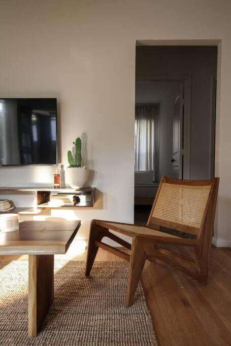 Holiday home Citizen Nomad: A Desert Retreat In The Dallas