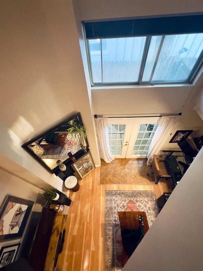 Hifi Sound & Comfort - Uptown / 2-story Loft * Dallas