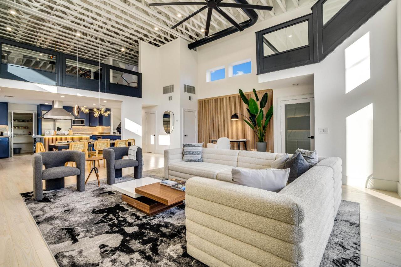 Ellum House * Dallas