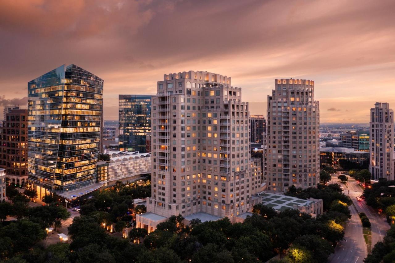 The Ritz-carlton, Hotel 4*