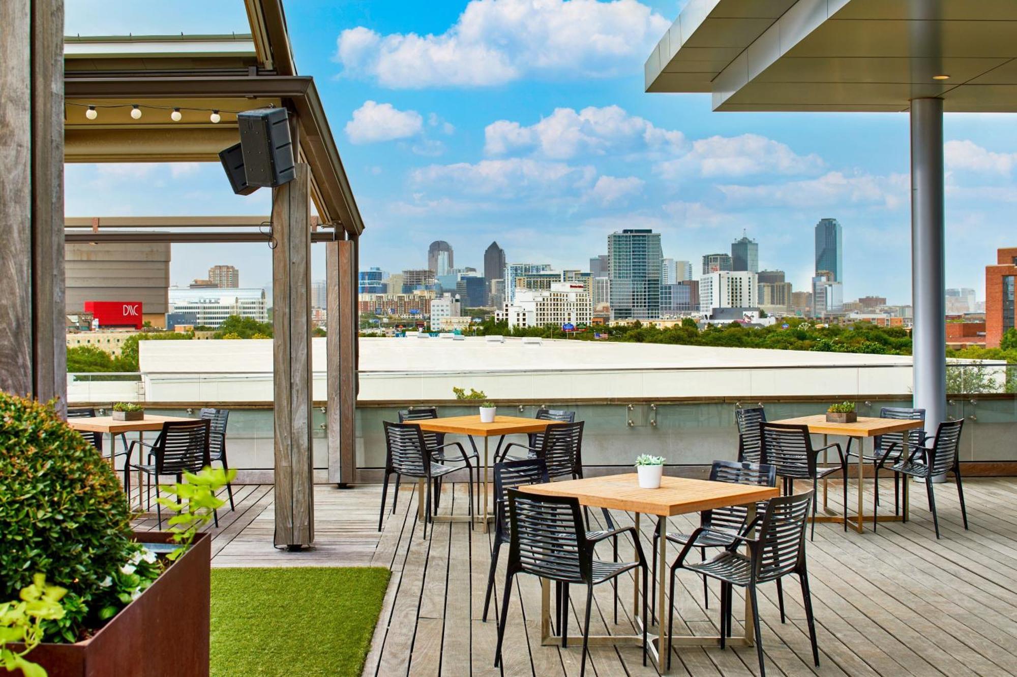 Hotel Renaissance Dallas
