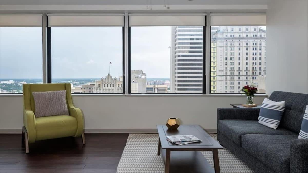 Apartment 16th Fl Bold Cozysuites With Pool, Gym #3 *
