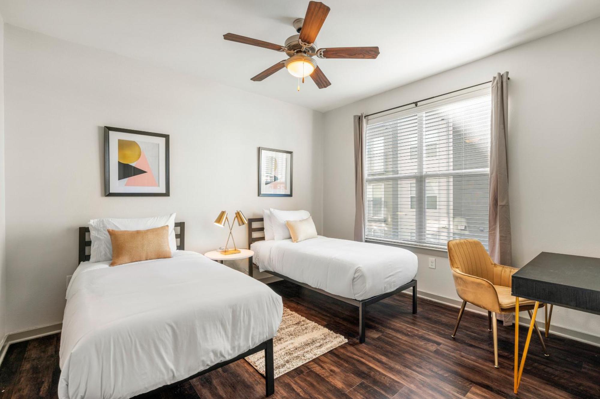 Kasa Highland Park Aparthotel 4*