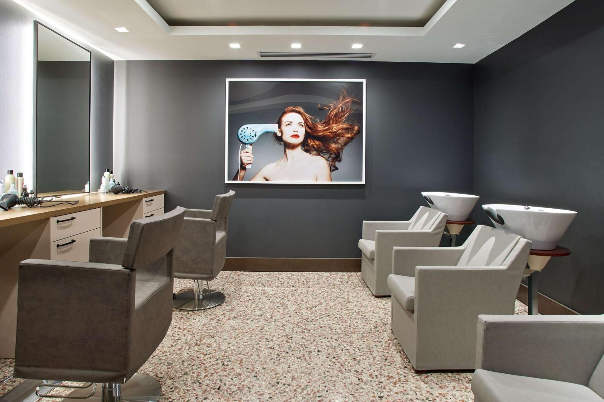 Thompson Dallas, By Hyatt 5*