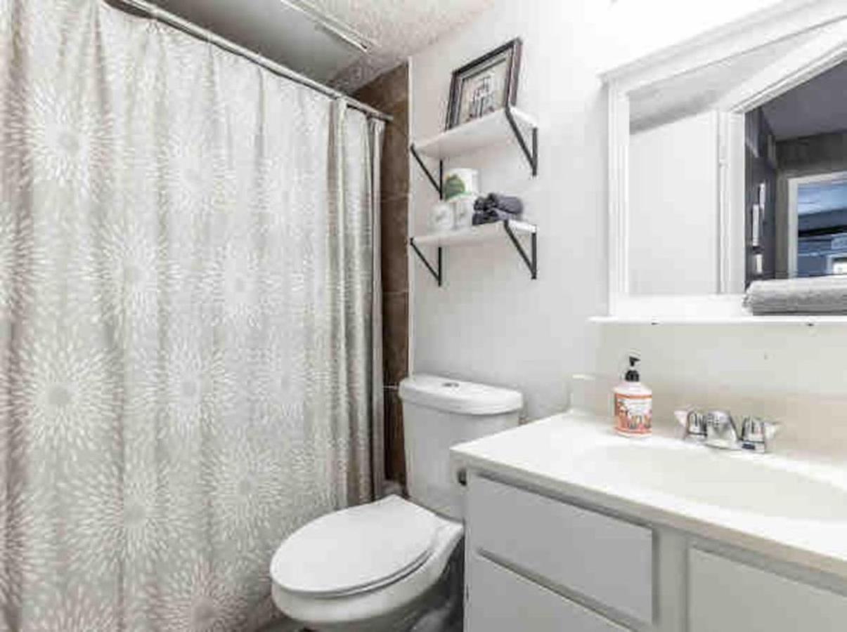 Affordable With Balcony * Dallas