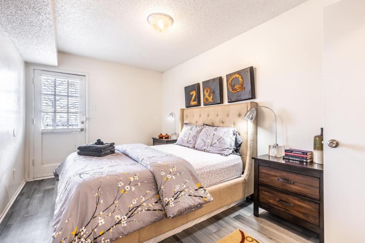 Cozy North One Bedroom Apartment