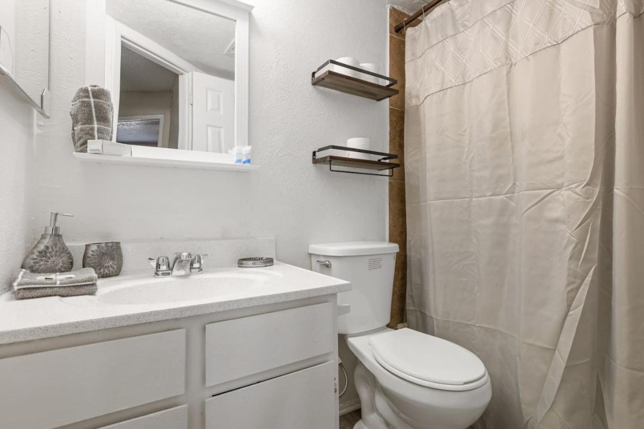 Apartment Cute Affordable In Dfw *