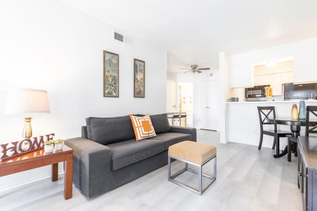 Simplicity At Its Finest One Bed One Bath In Dfw * Dallas