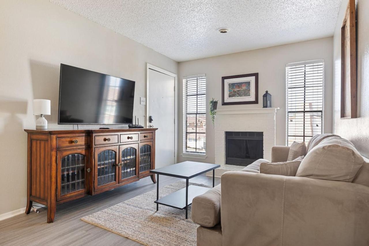 Simply Convenient In Tx * Dallas