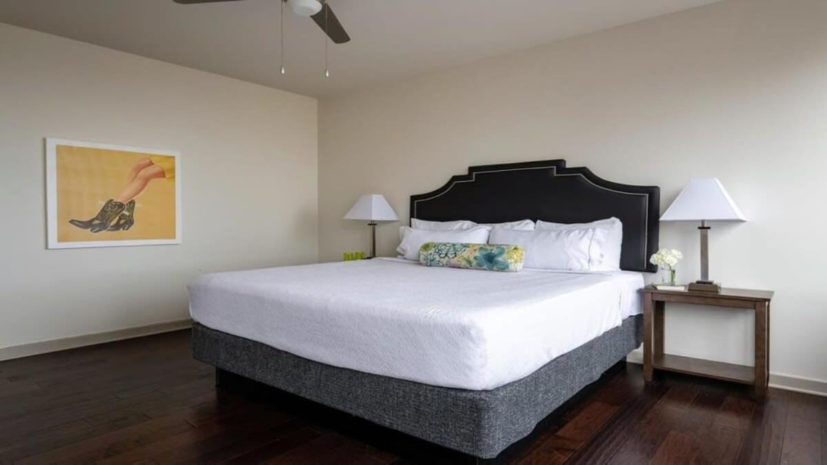 16th Fl Bold Cozysuites With Pool, Gym #3 Apartment Dallas