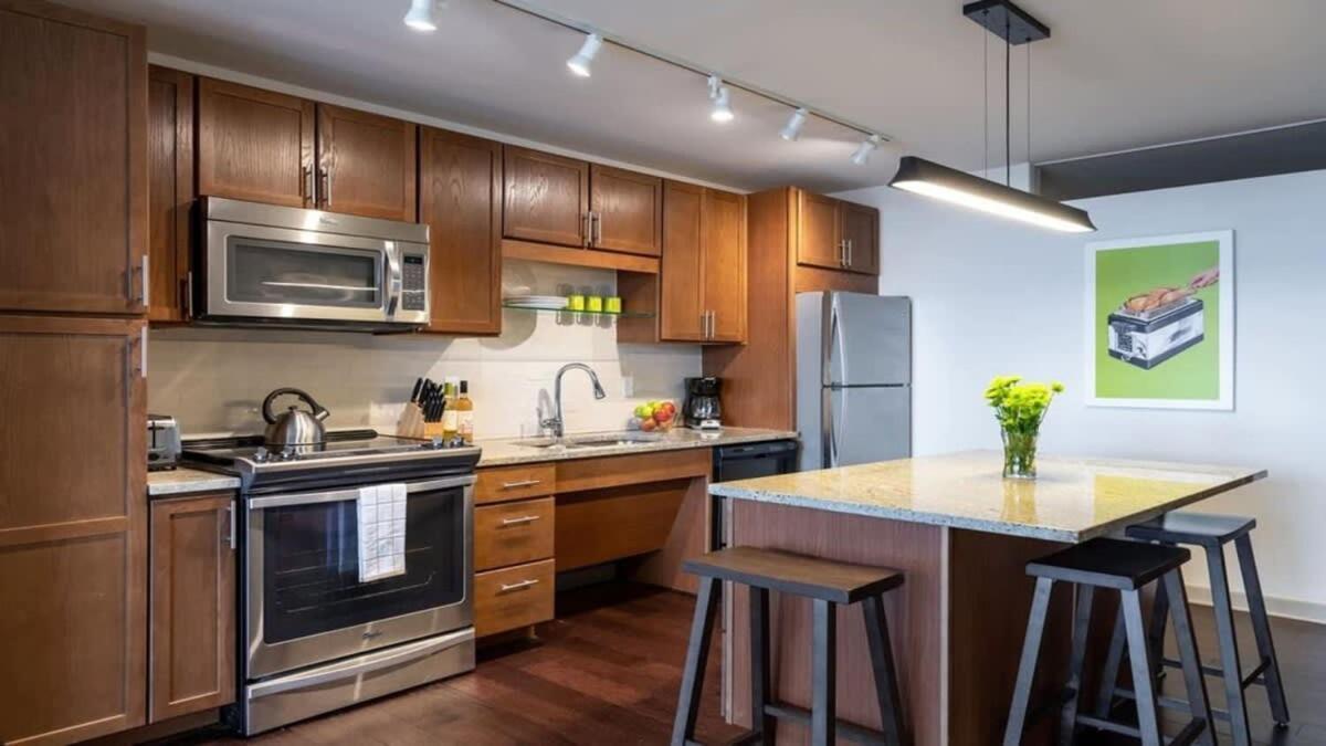 Apartment 16th Fl Bold Cozysuites With Pool, Gym #3 *