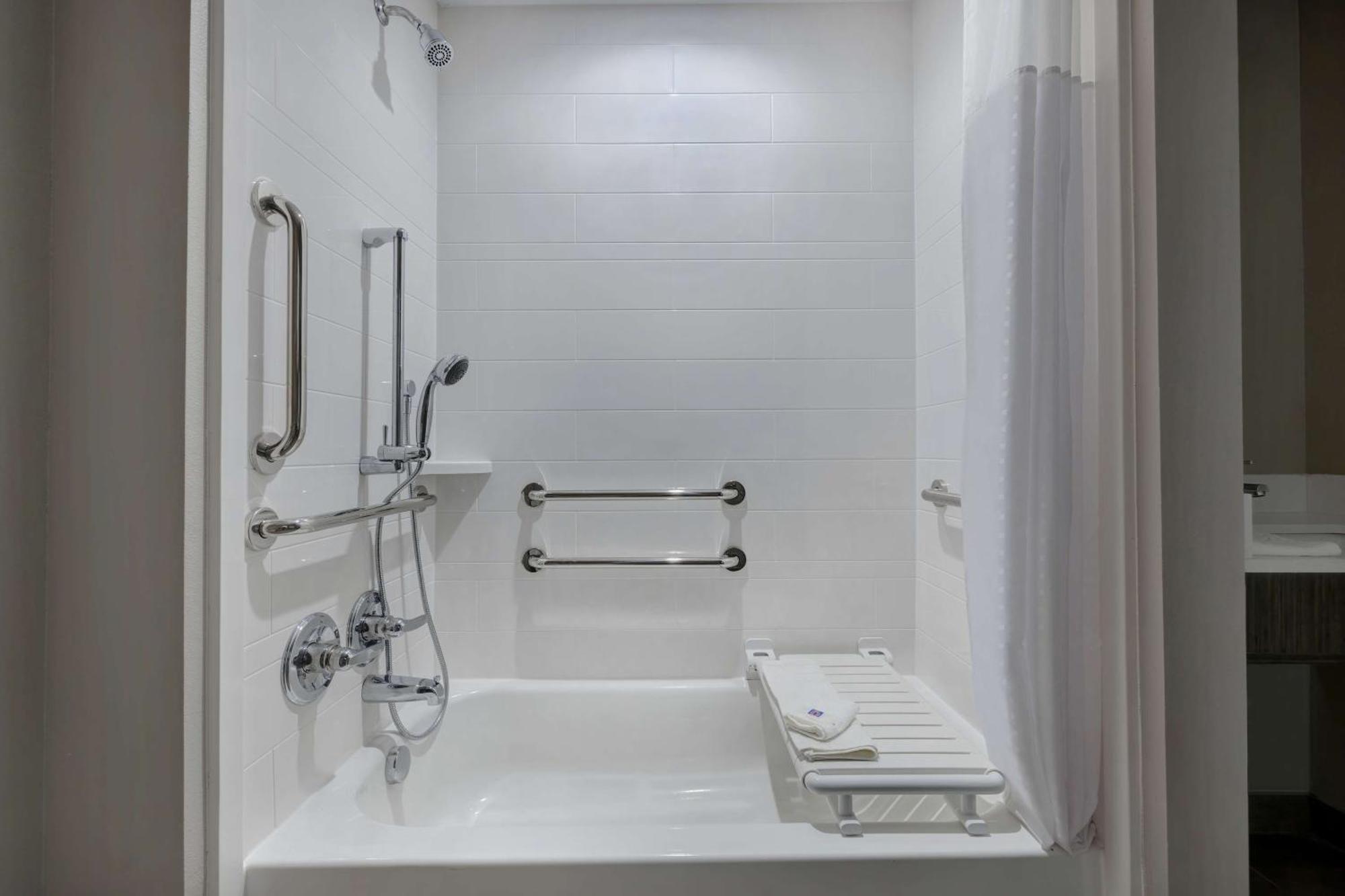 6 Dallas, Tx Methodist Charlton Medical Ctr Hotel 2*