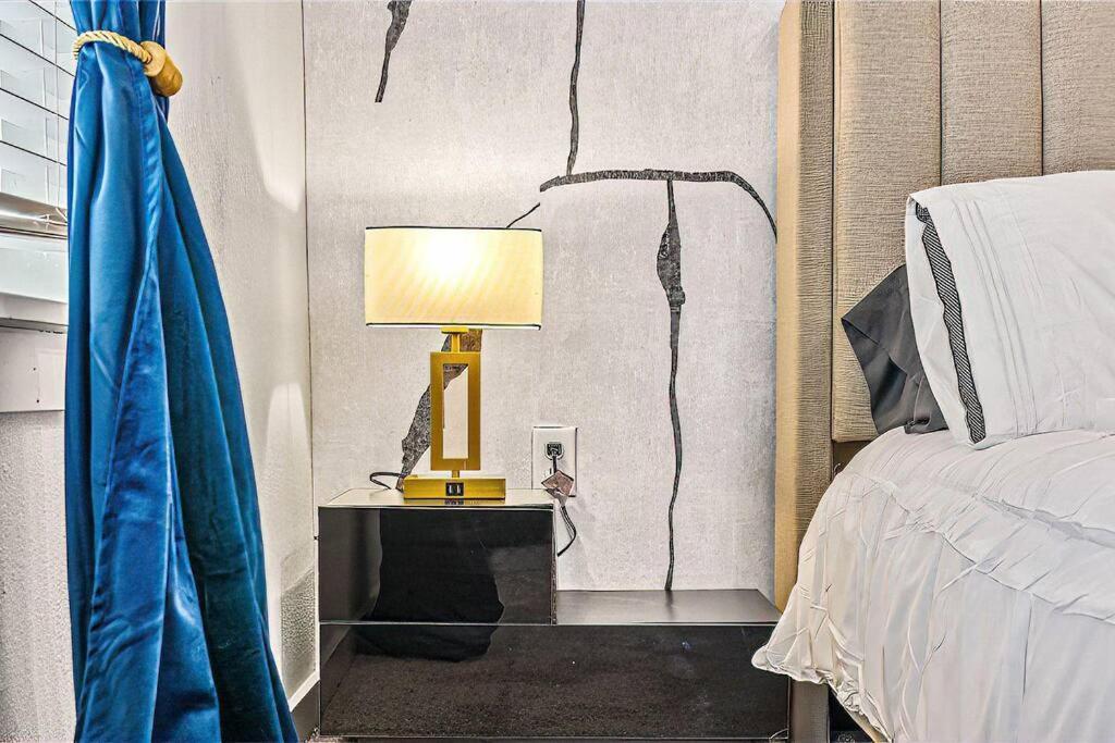 Apartment Contemporary Lux 1bd Downtown Dallas