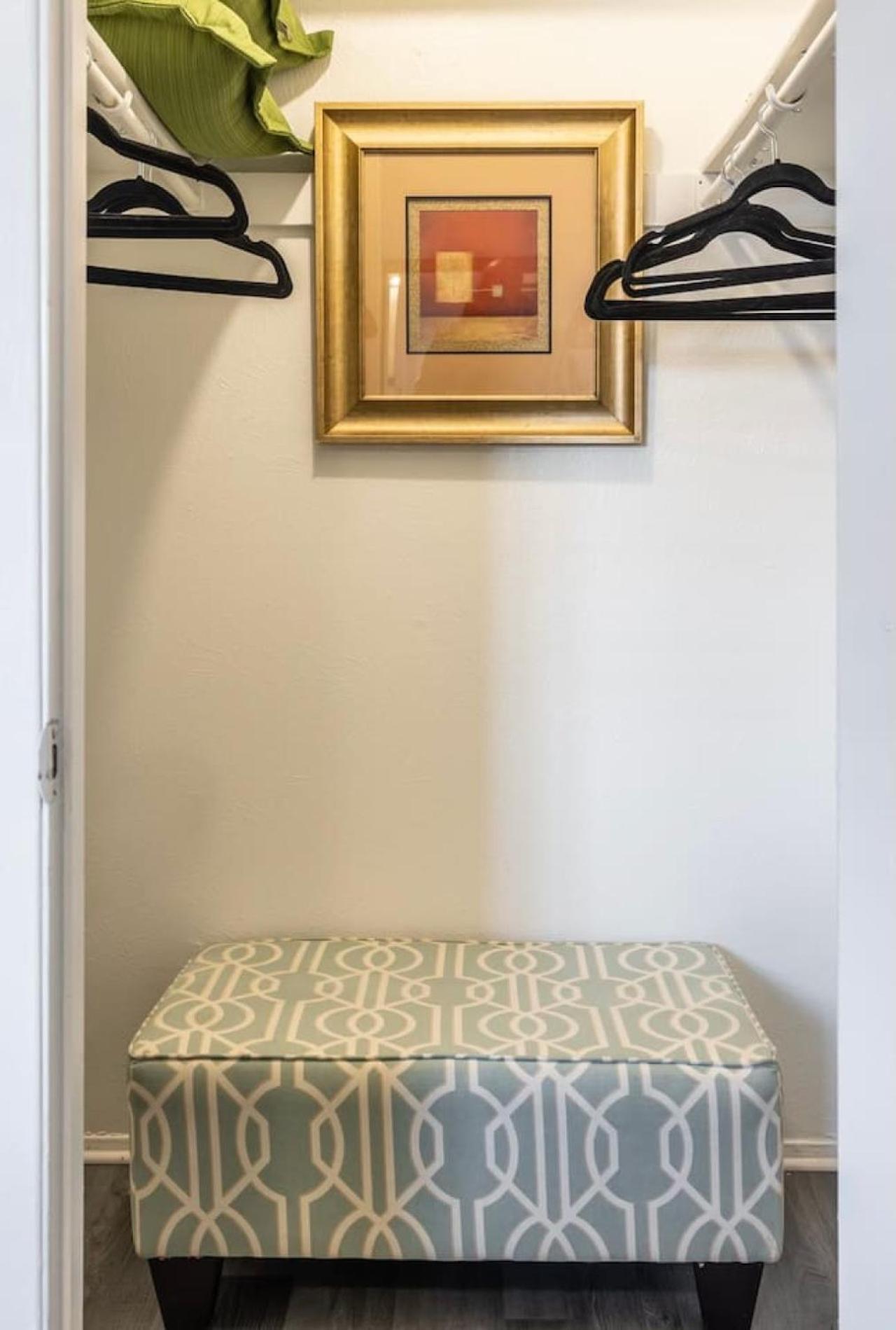 Apartment North Updated One Bedroom *