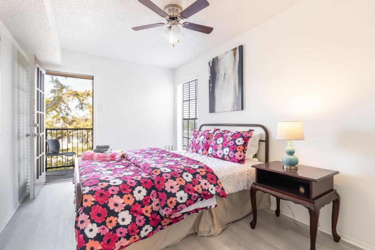 Simplicity At Its Finest One Bed One Bath In Dfw * Dallas