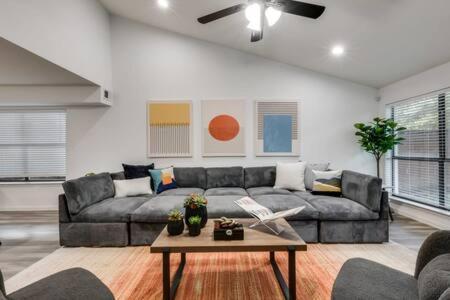 Holiday home Far North Chic Haven Dallas