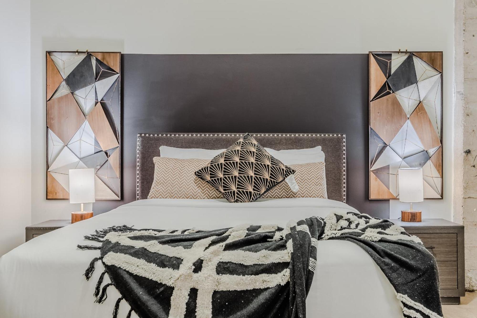 Ga Living Suites- Downtown Corporate