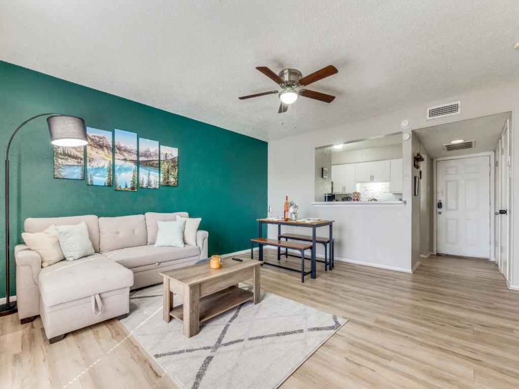 6 Min To Ut Southwestern_fast Wi-fi Apartment *