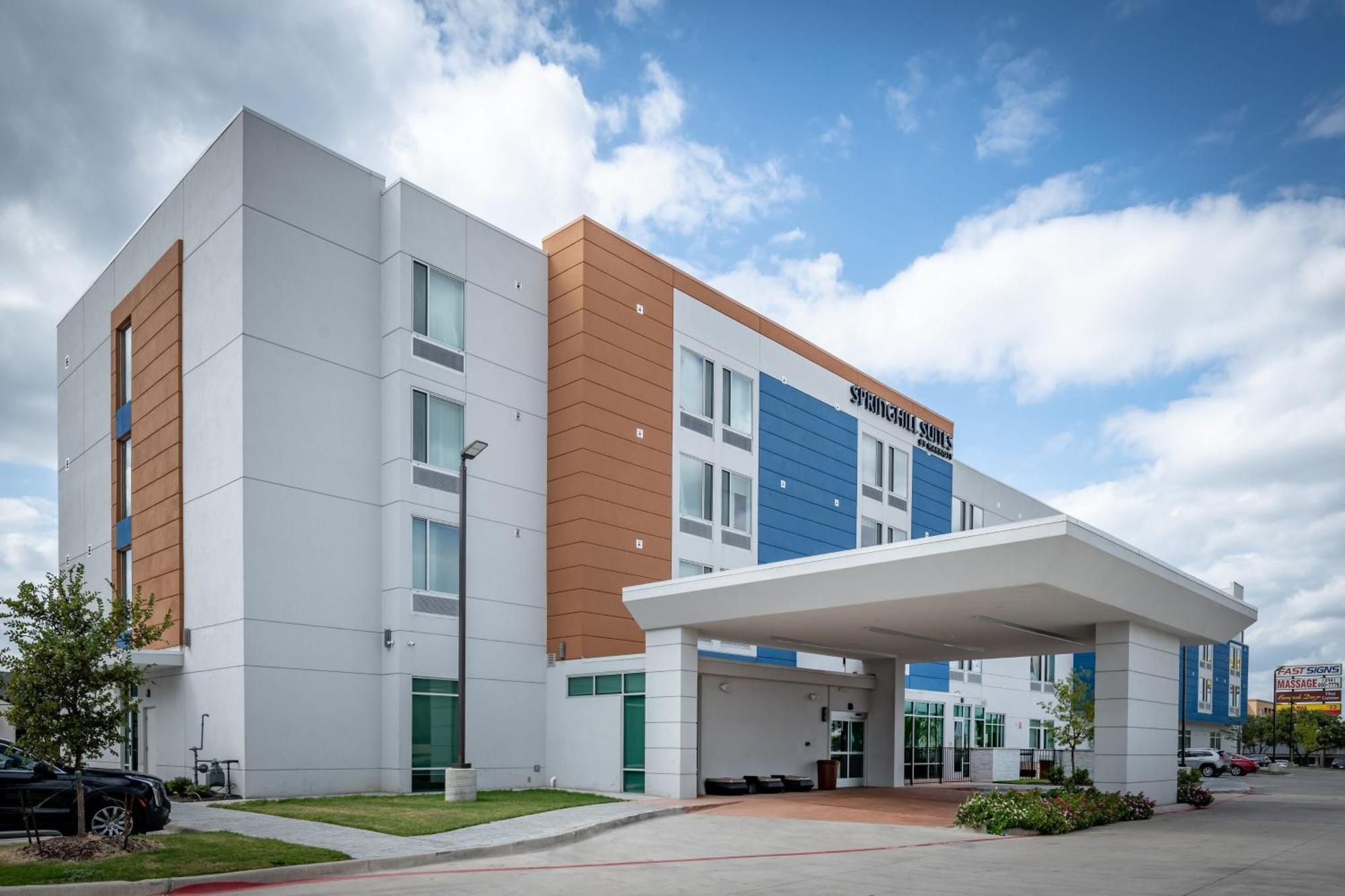 Hotel Springhill Expressway 3*