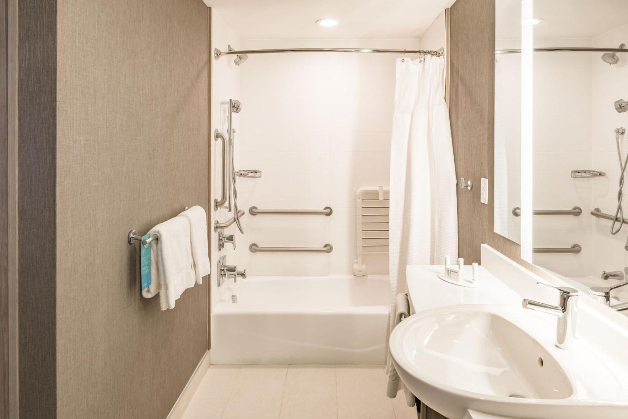 Springhill Expressway Hotel Dallas