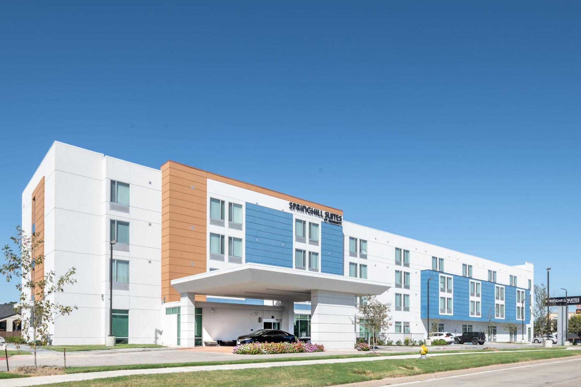 Springhill Expressway Hotel
