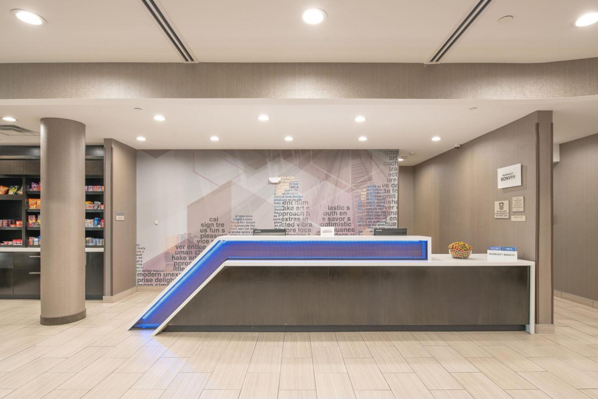 Springhill Expressway Hotel 3*