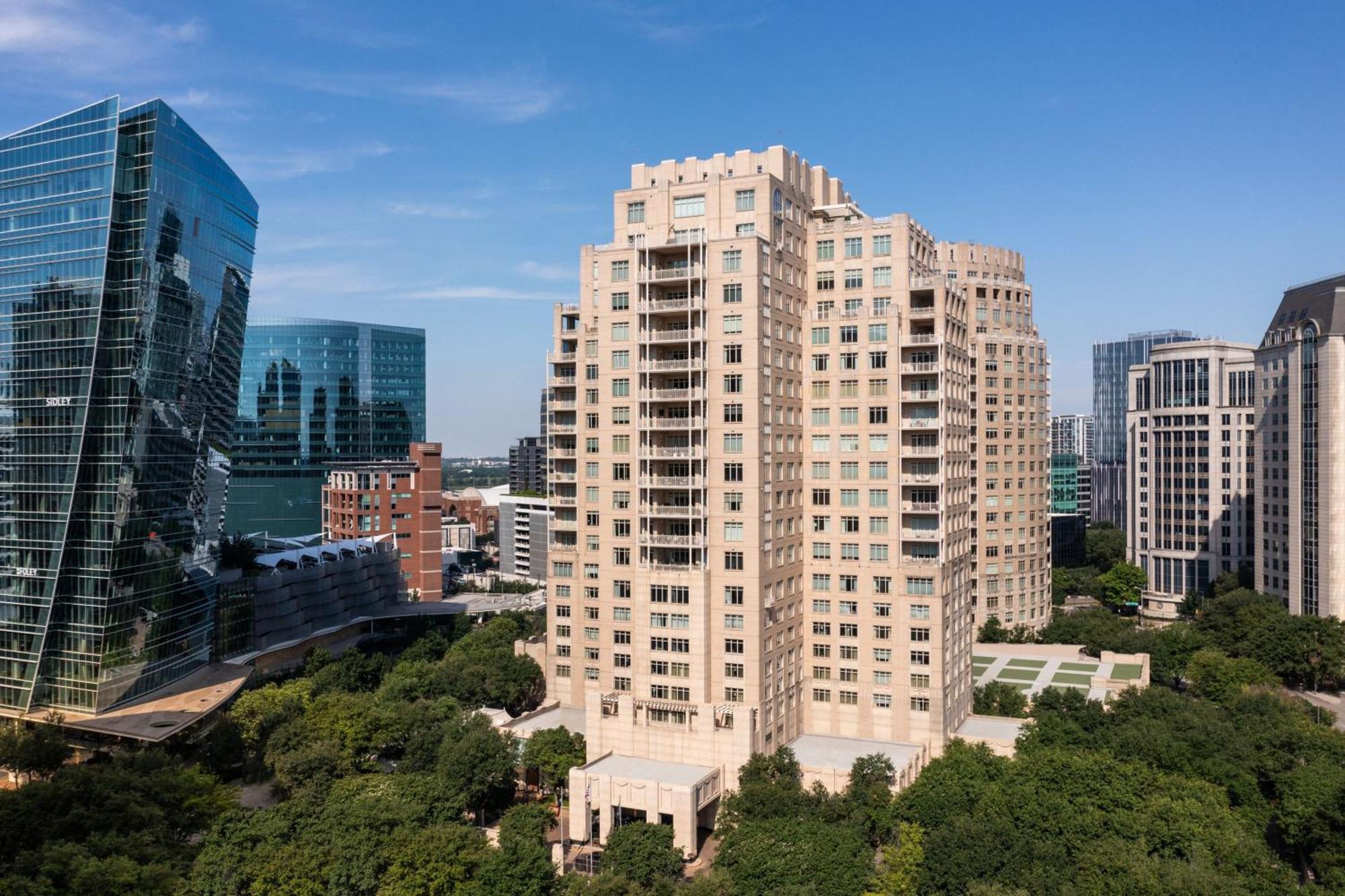 The Ritz-carlton, 4* Dallas