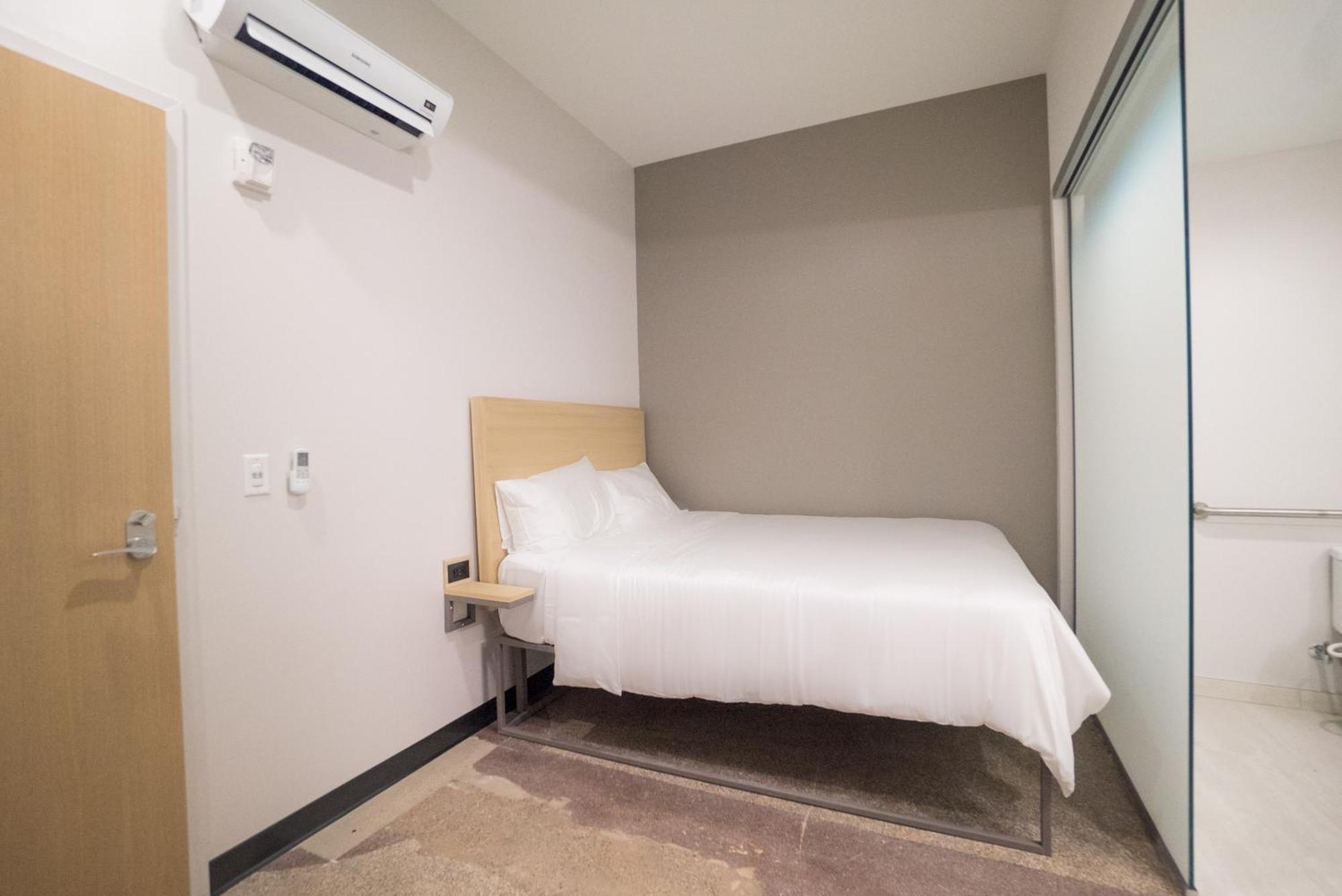 Sova Micro-room & Social Hotel 3*