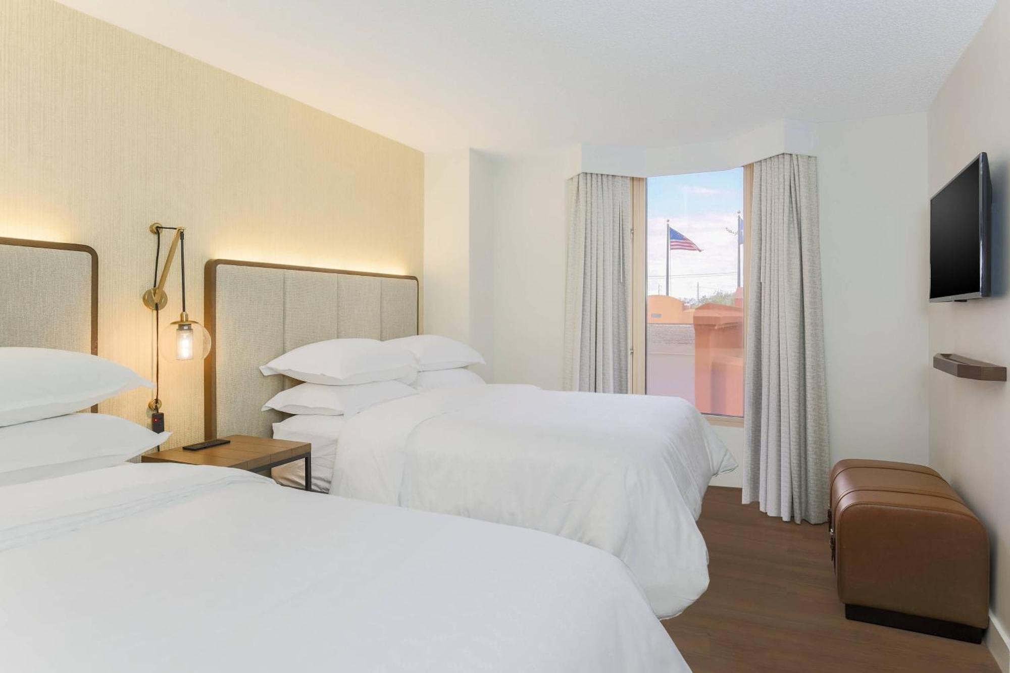 Sheraton Market Center Hotel