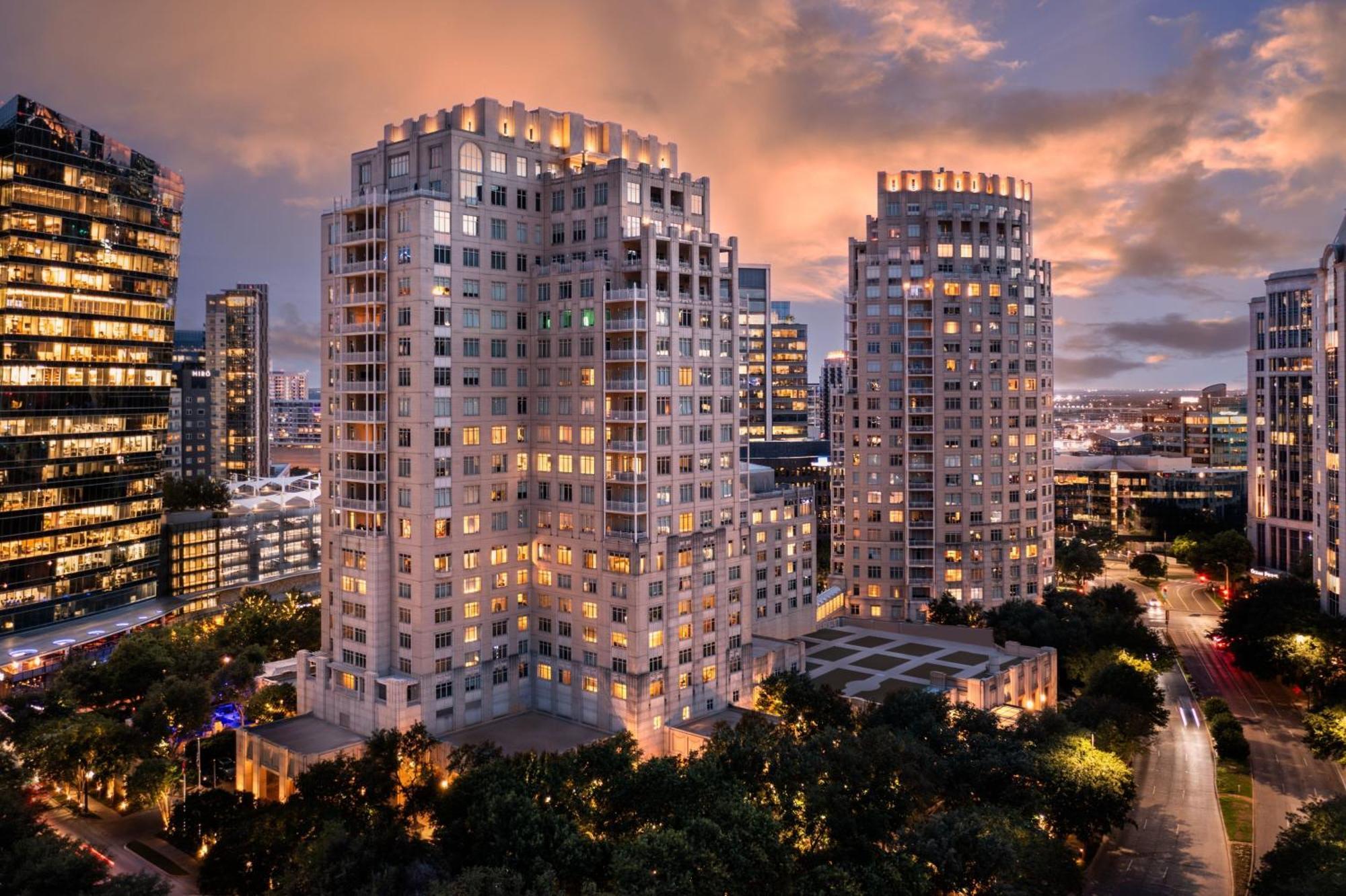 The Ritz-carlton, Dallas