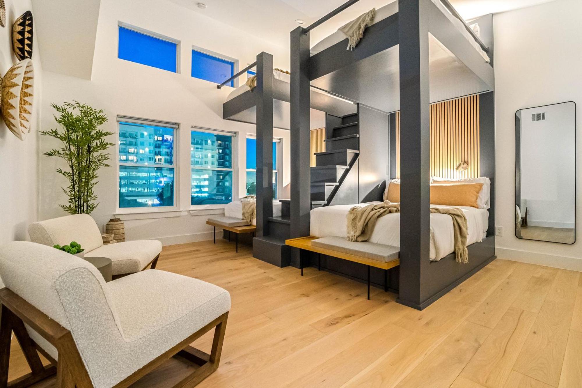 Ellum House