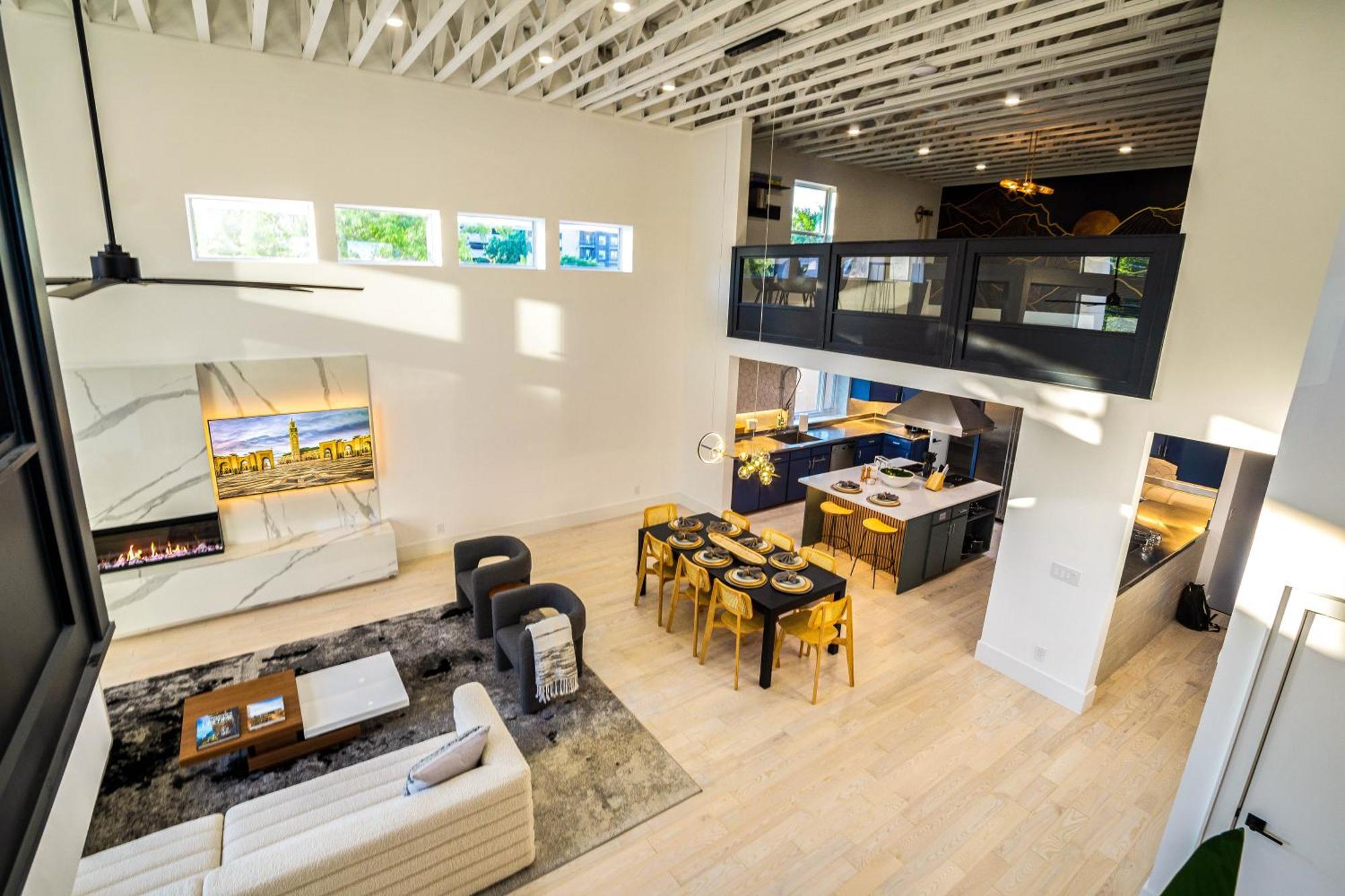 Guest house Ellum House