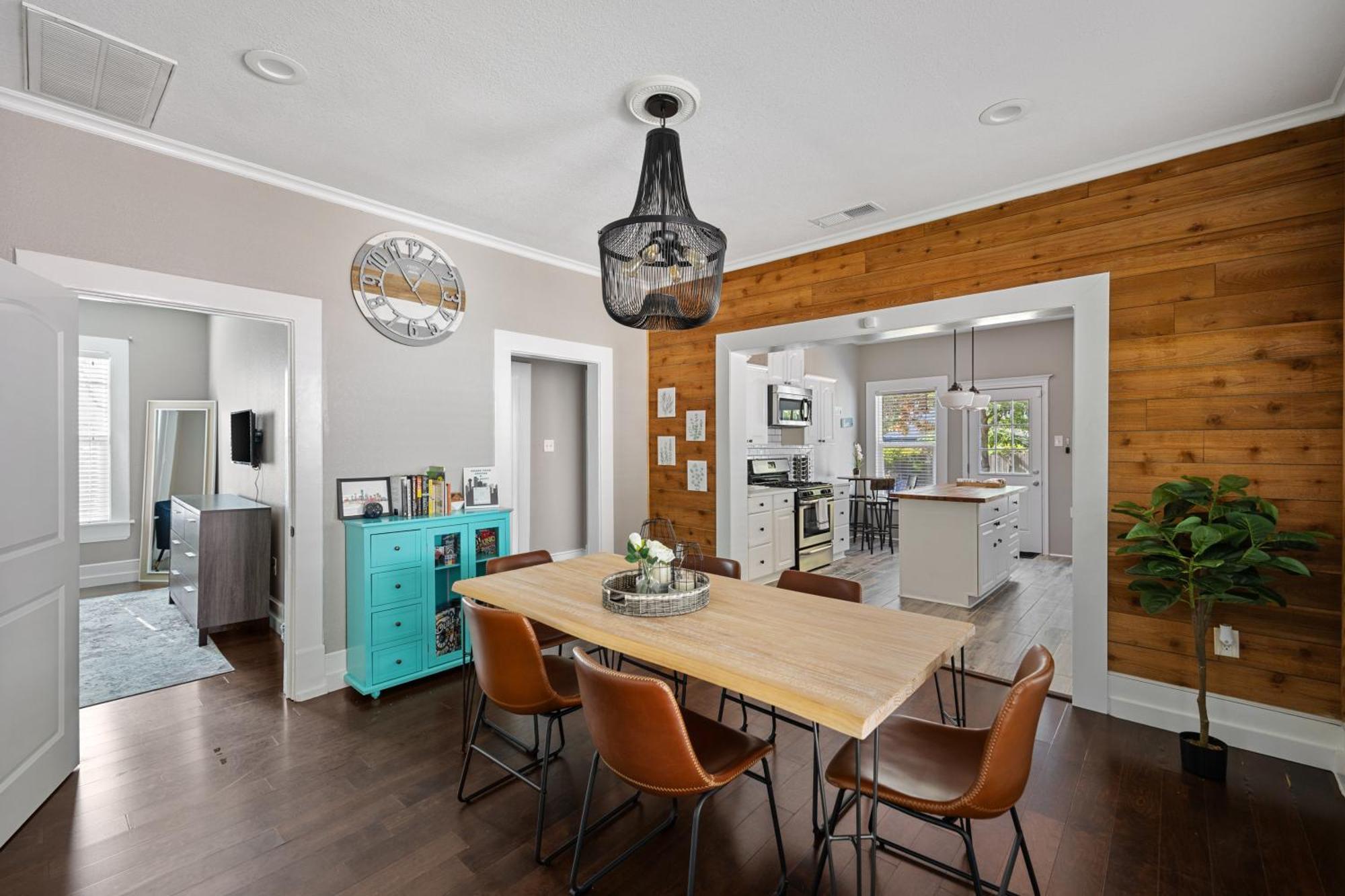 Charming Craftsman Close By Bishop Arts & Downtown * Dallas