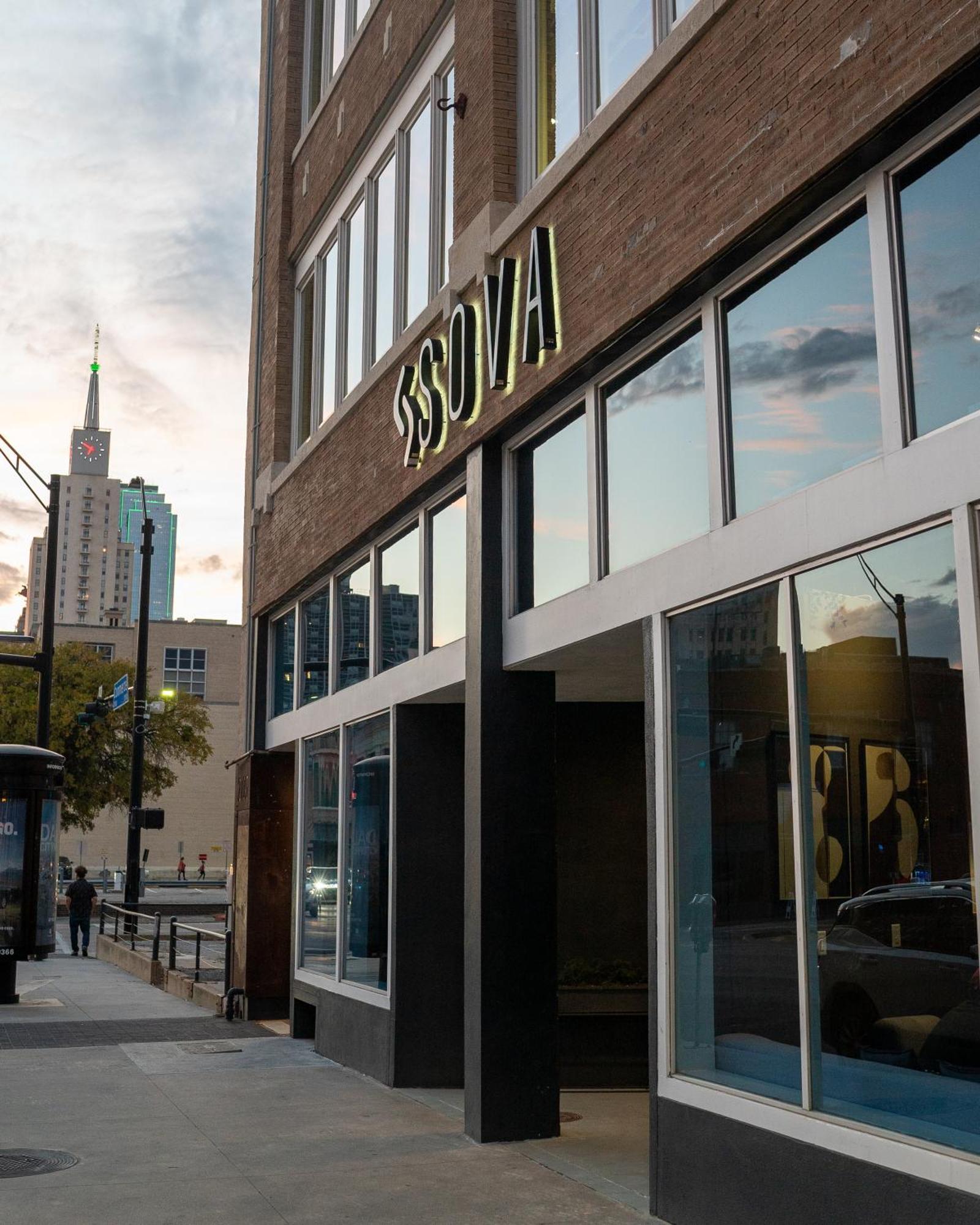 Sova Micro-room & Social Hotel Dallas