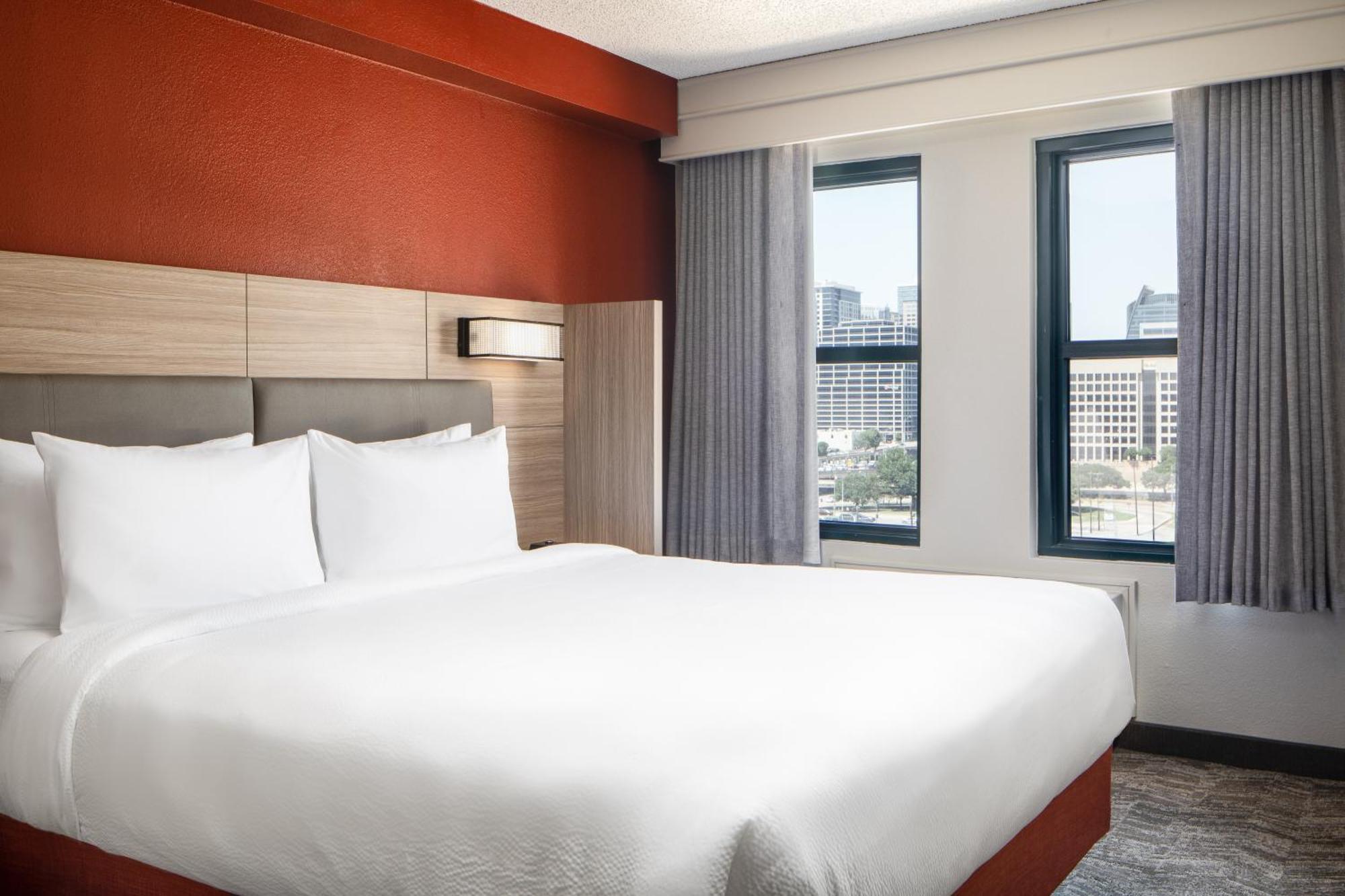 Springhill By Marriott Downtown / West End 3*