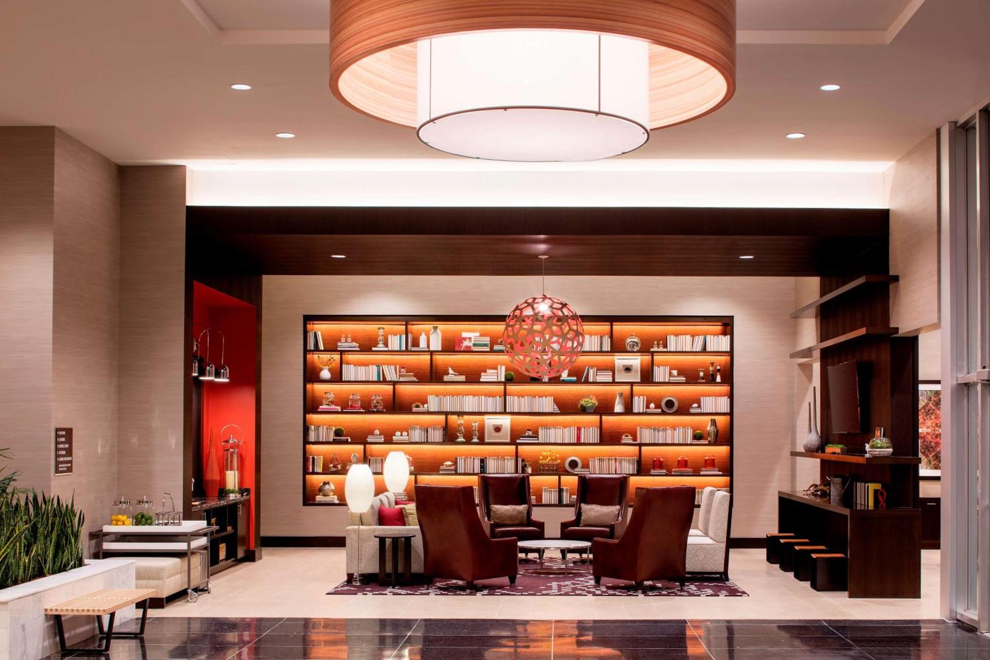 Hotel Hilton Garden Downtown Dallas