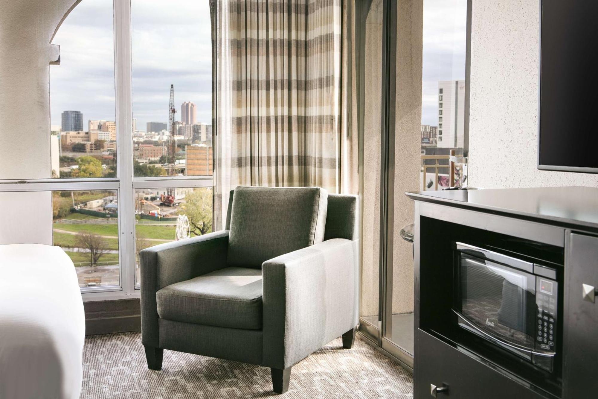 Doubletree By Hilton Market Center 3* Dallas