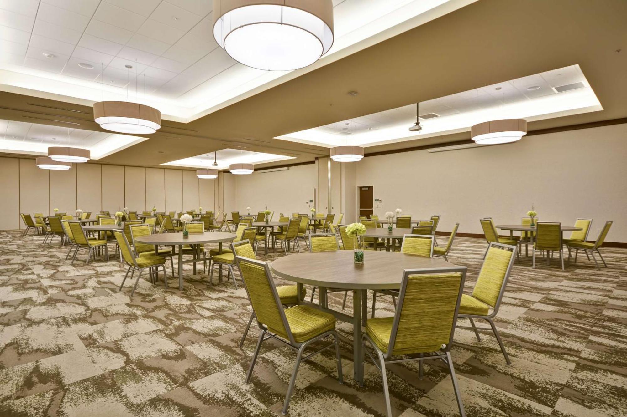 Home2 By Hilton Downtown At Baylor Scott & White 3*