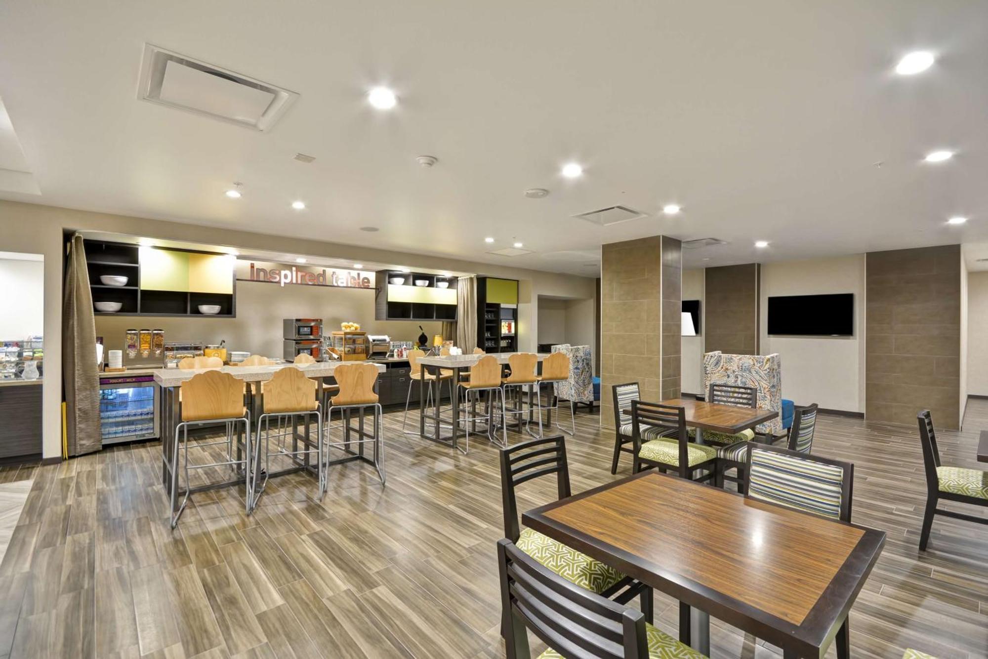 Home2 By Hilton Downtown At Baylor Scott & White 3* Dallas