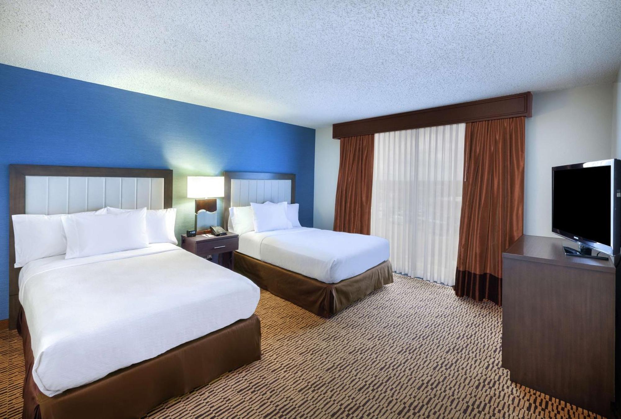 Embassy By Hilton Market Center Hotel Dallas