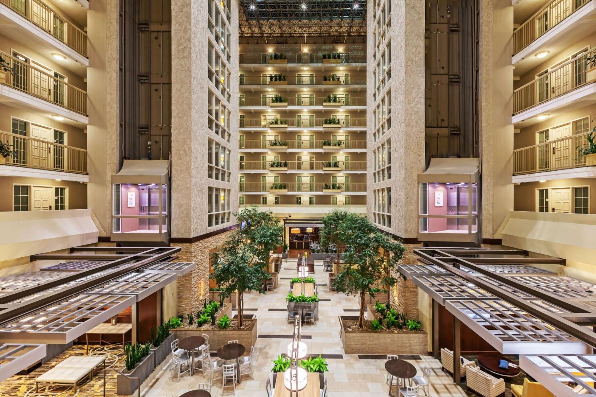 Embassy By Hilton Market Center Dallas