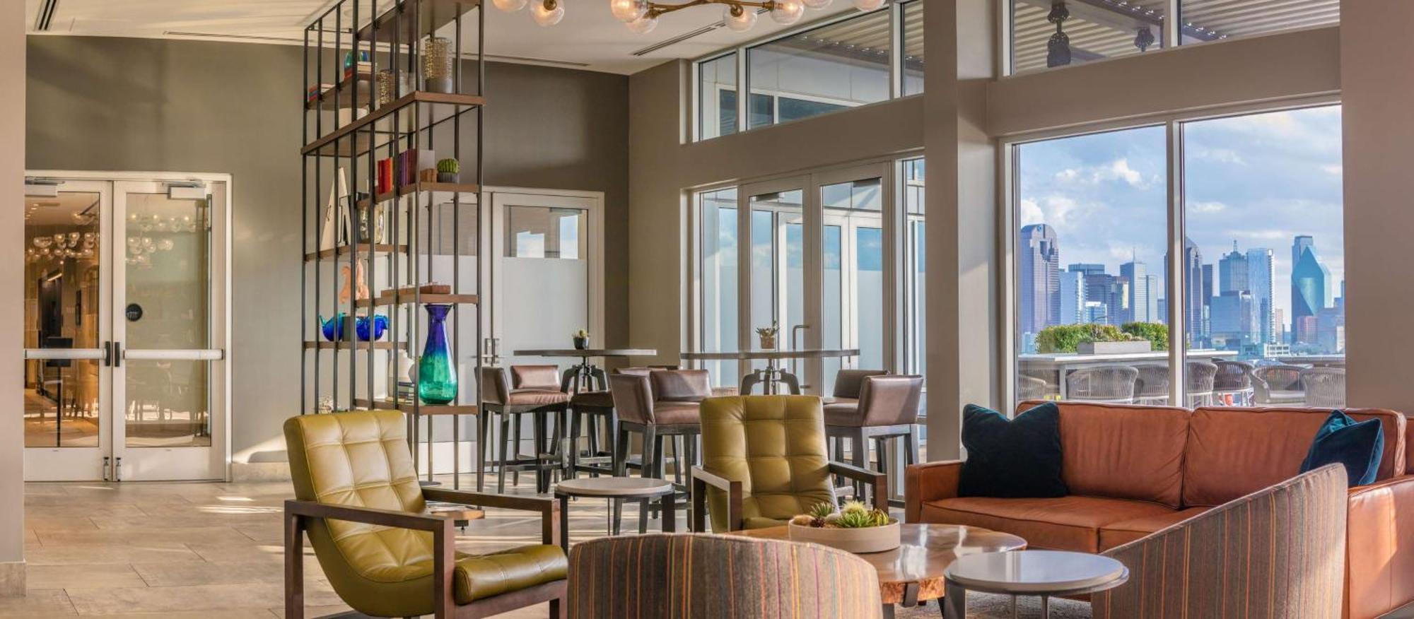 Canopy By Hilton Uptown 4*
