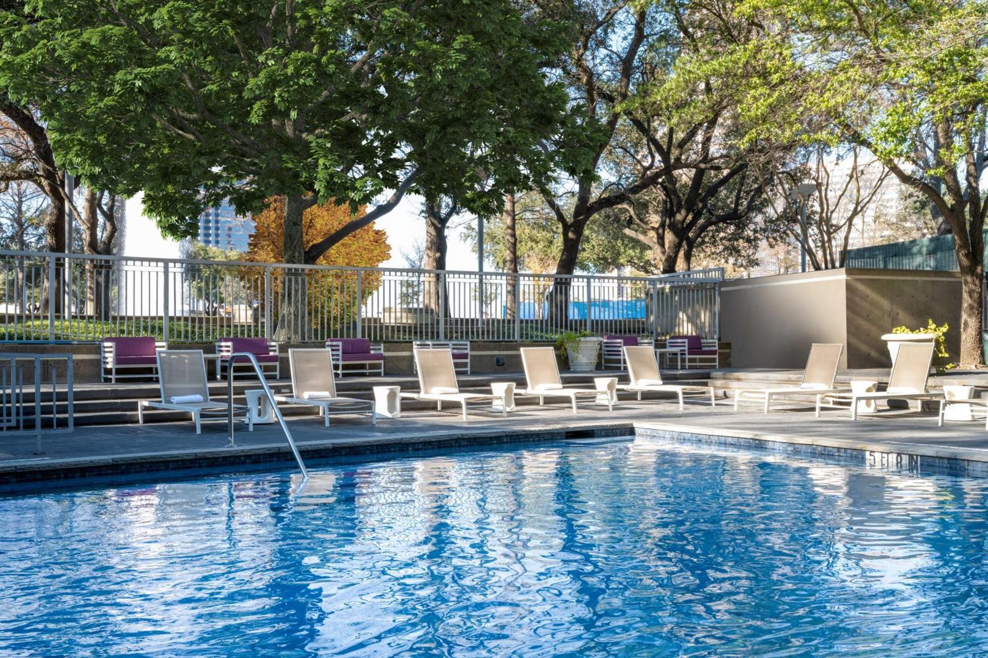 Hilton Lincoln Centre 4*