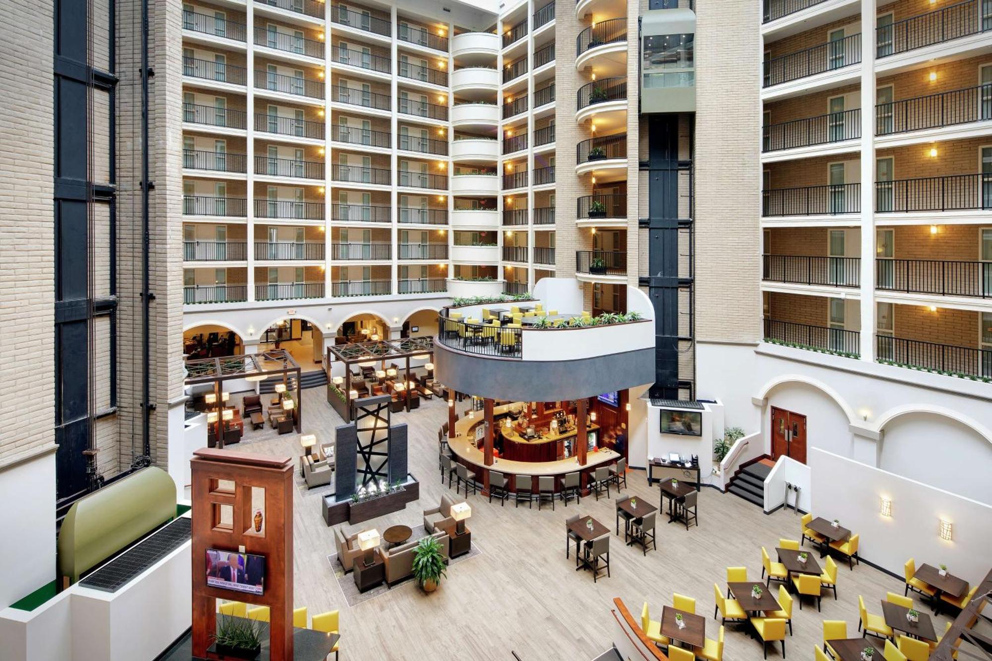 Hotel Embassy - Park Area 3*