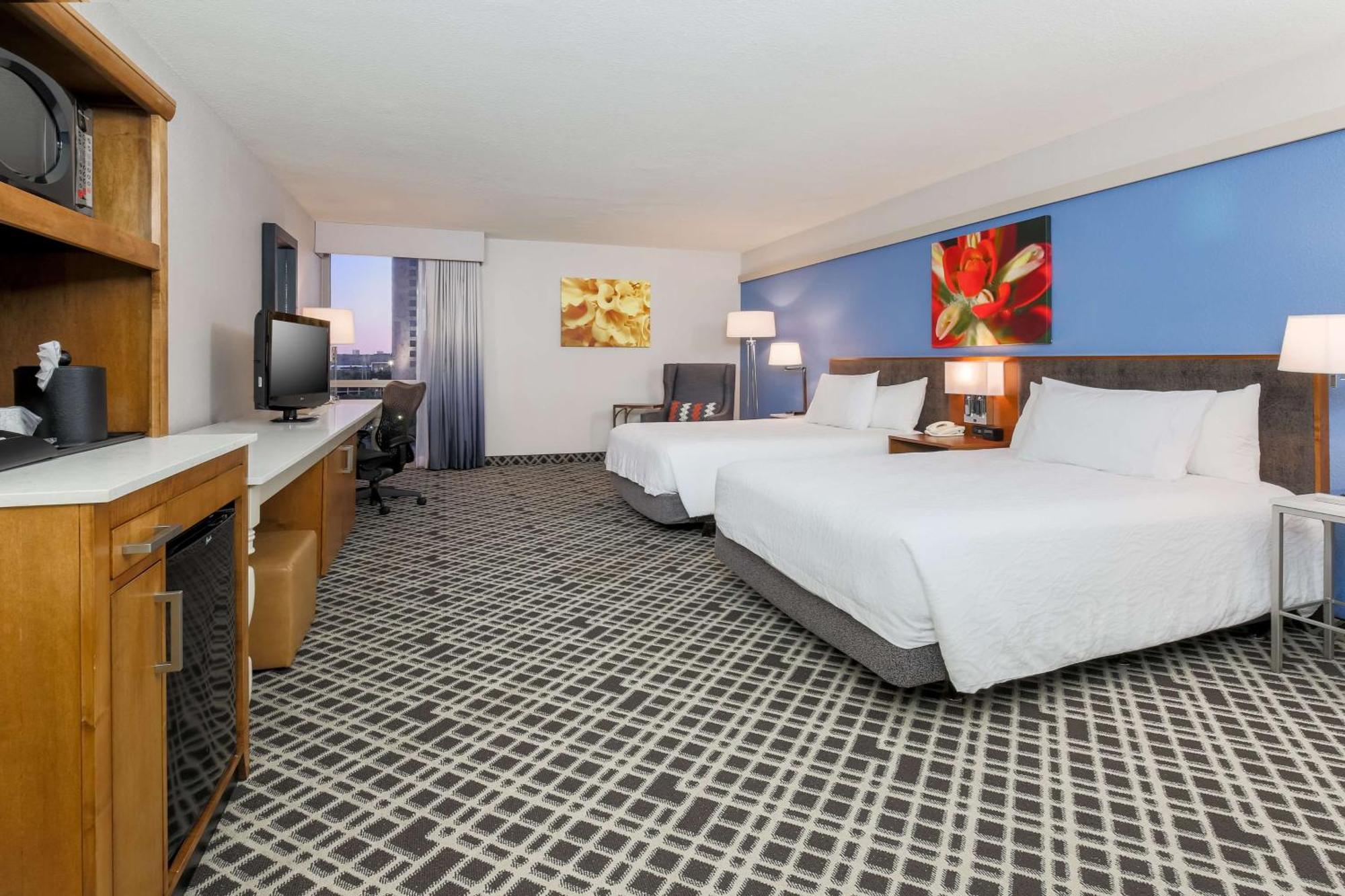 Hilton Garden Dallas/market Center