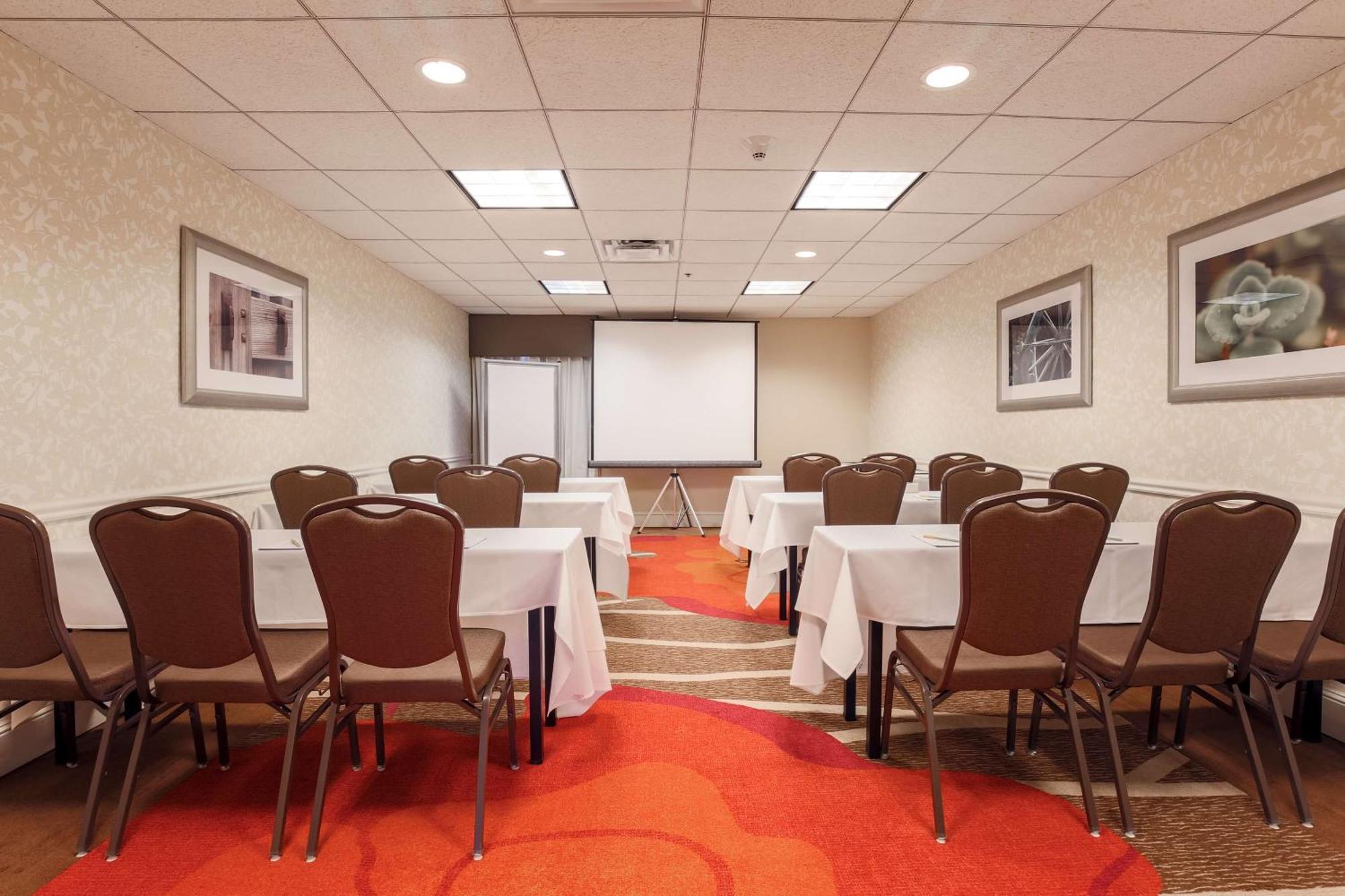 Hotel Hilton Garden Dallas/market Center Dallas