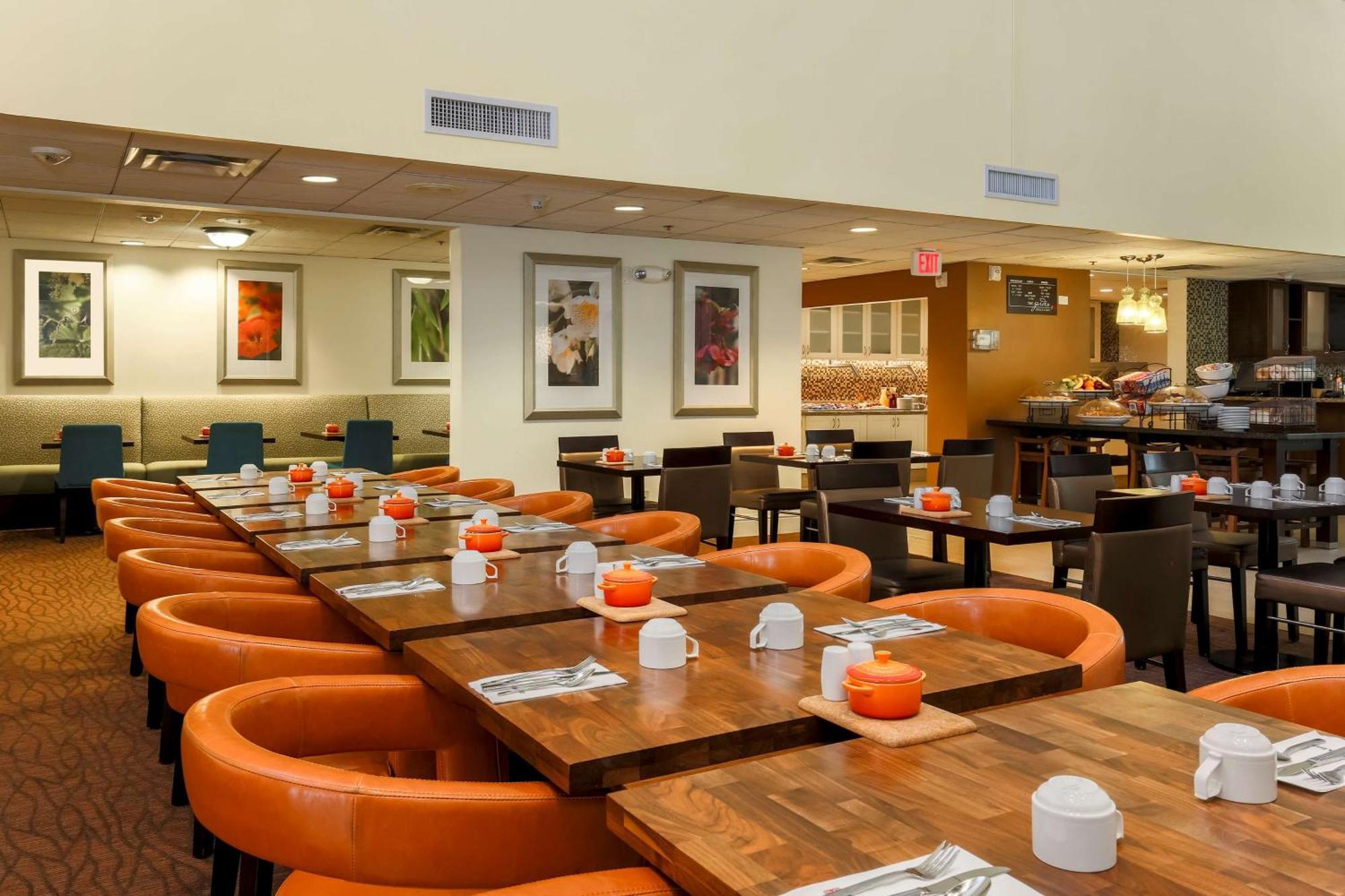 Hilton Garden Dallas/market Center Dallas