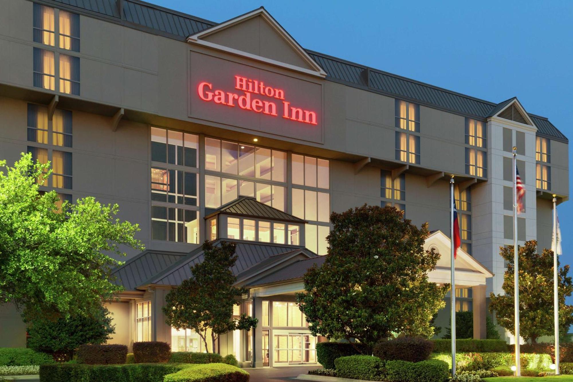 Hotel Hilton Garden Dallas/market Center 3*